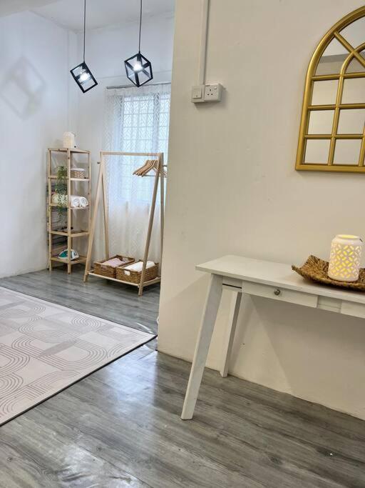 Roemah Lily Studio Tanah Rata Ngoại thất bức ảnh